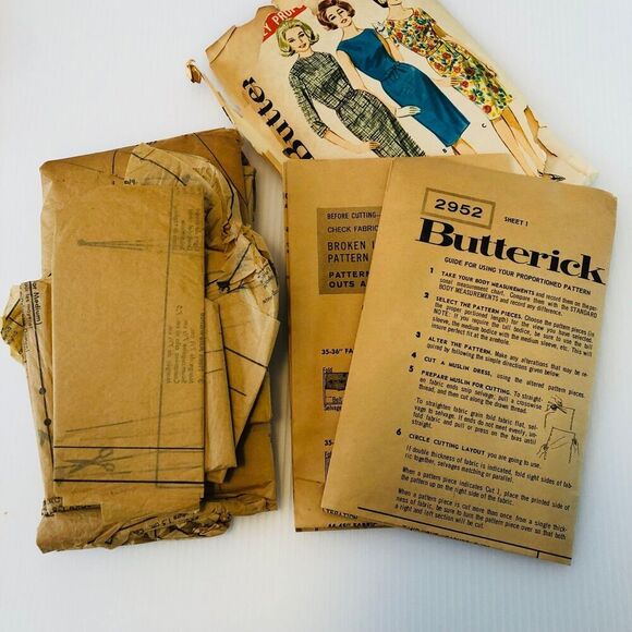 Vintage Sewing Patterns from the 60s Set of 4 - Picture 6 of 12